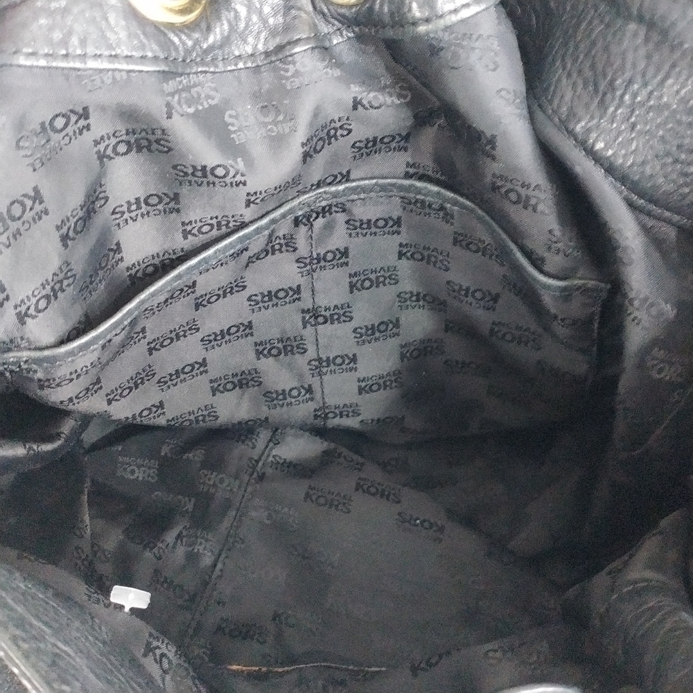 Michael Kors Black Medium East West Ring Tote - Picture 12 of 12